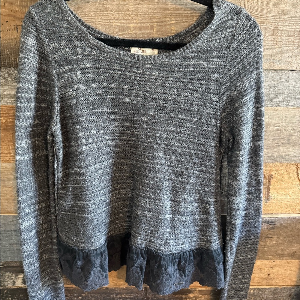 🖤 Hollister Co. Y2K Lace Hem Knit Sweater – Size M